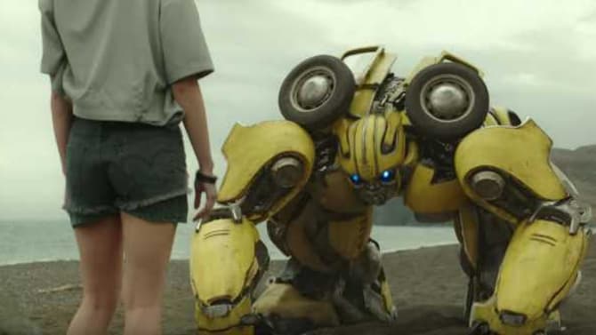 BUMBLEBEE Trailer Teases Feature Awesome Redesigned Takes On Soundwave And Ravage