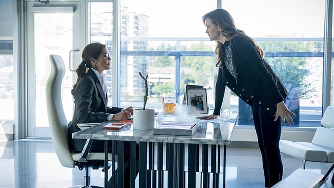 Caitlin Has A Frosty Reunion With Her Mother In New Stills From THE FLASH Season 3 Episode 5: &quot;Monster&quot;