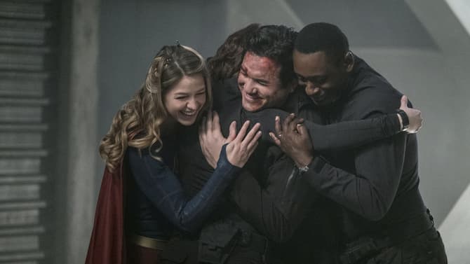 It's A Big Family Reunion In These New Promotional Stills From SUPERGIRL Season 2 Episode 14: &quot;Homecoming&quot;